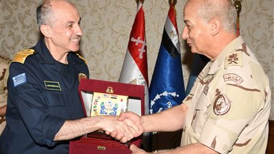 الفريق أول محمد زكى يشهد تنفيذ المرحلة الختامية لفاعليات التدريب المشترك 