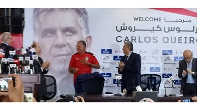 يحمل الرقم 100 .. أول صورة للمدير الفنى الجديد للفراعنة بقميص المنتخب