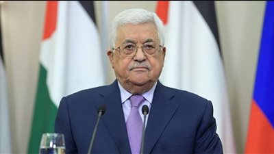 محمود عباس يعزّي الرئيس الجزائري في وفاة بوتفليقة