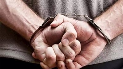 القبض على المتهم بالنصب على المواطنين بزعم إلحاق ابنائهم بالكليات والمعاهد العسكرية
