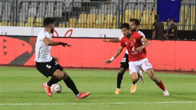 السوبر المصرى.. شوط أول سلبى بين الأهلى وطلائع الجيش