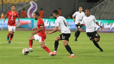 السوبر المصرى.. انطلاق الشوط الثانى من مباراة الأهلى وطلائع الجيش