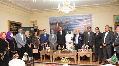المكتب الثقافي المصري بالرياض يناقش أزمة القراءة في الوطن العربي
