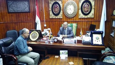 وكيل التعليم بمطروح يلتقي مدير عام الأبنية التعليمية الجديد
