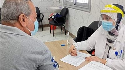 إقبال كبيرعلى الفحص الطبي الشامل بالإسماعيلية ..صور
