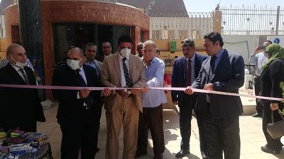 افتتاح معرض 