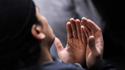هل الدعاء يغير القدر ؟ .. دار الإفتاء تجيب