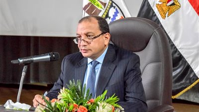750 جنيه مكافأة للعاملين بجامعة بنى سويف بمناسبة المولد النبوي و العام الدراسي الجديد