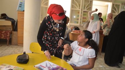 «القومي للمرأة» بالأقصر: 7500 زيارة فى حملة طرق الأبواب «المرأة صانعة السلام» بقرى حياة كريمة