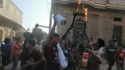 التفاصيل الكاملة لضبط ٤ أشخاص رقصوا 