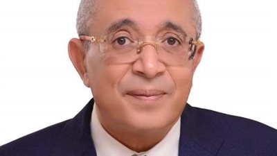ياسر عمر وكيلا للجنة الخطة والموازنة بمجلس النواب بالتزكية