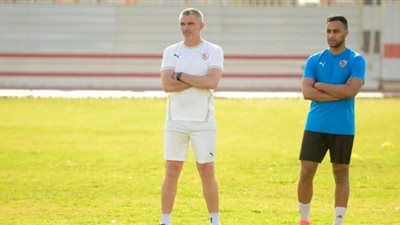 كاريترون يطالب بسرعة حسم موقف اشرف بن شرقى