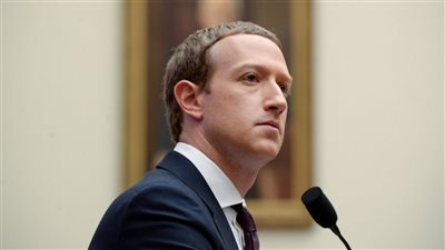 أول تعليق من زوكربيرج على تعطل منصات «فيسبوك»