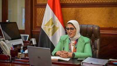 وزيرة الصحة: الدولة تُسخر إمكاناتها لتعزيز قدراتها التصنيعية في المجال الطبي