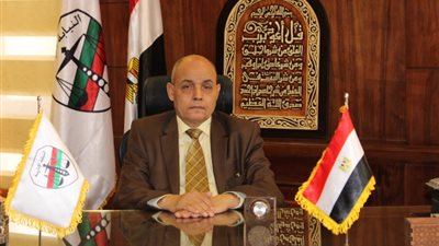 رئيس النيابة الادارية يهنئ الرئيس السيسي بذكري اكتوبر المجيد