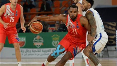 الكويت الكويتي يتأهل الي نهائي البطولة العربية بعد الفوز علي الزهراء 80/83
