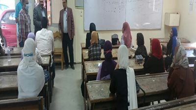 نائب رئيس جامعة بنها يتفقد كليتي الزراعة والتربية النوعية