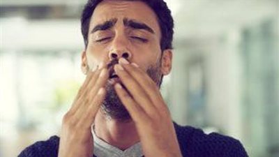 اعطس ولا تحبس نفسك فالعاقبة وخيمة!.. طبيب ينصح