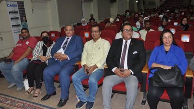 التربية الموسيقية جامعة حلوان تشارك فى المهرجان الغنائى للجامعات.. بالصور