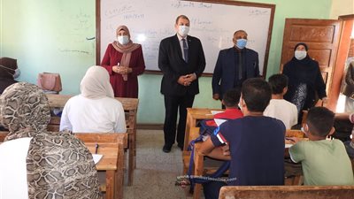 هانى عنتر : منع دخول الدراجات و الموتسيكلات إلى المدارس و تفعيل دور المنسق الصحى والبيئة والسكان