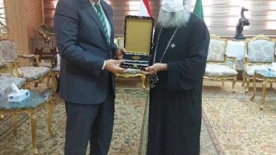 محافظ الشرقية يؤكد: اعياد المصريين واحدة ويحتفل بها المسلمين والأقباط