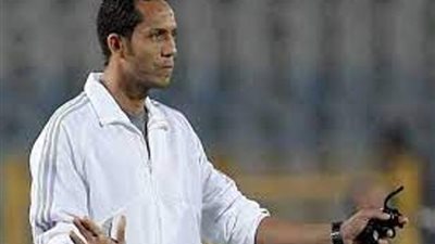 العندليب اطمأن علي ترتيبات استقبال المصري في أوغندا