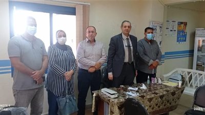 قافلة جامعة القاهرة كشفت علي ٣ الاف حالة بالسلوم وبراني