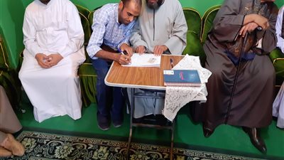 مصالحات ازهر أسيوط تنجح في الصلح بين ابناء العمومة بقرية الرياض بديروط