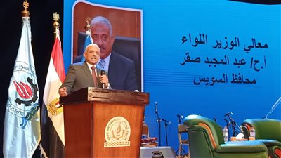 اللواء صقر : تطوير البنية التحتية والمرافق العامة بالسويس من عائد المشروعات