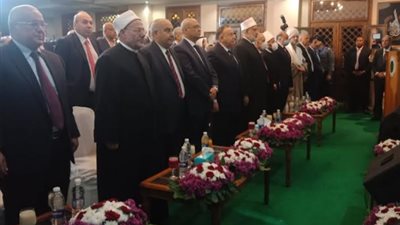 بدء احتفال نقابة الأشراف بالمولد النبوي الشريف بتلاوة القرآن والسلام الوطني