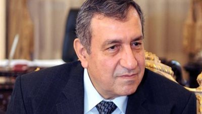 شرف: الصين صاحبة أكبر حجم تجارة وإنتاج صناعي بالعالم.. ويجب الاستفادة من خبراتها