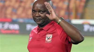 تغييران فى تشكيل الاهلى امام البنك الاهلى..تعرف عليهما