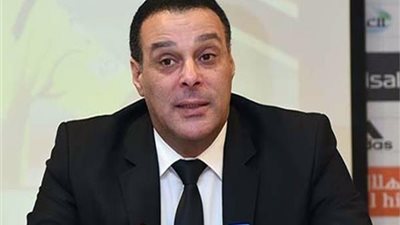 عصام عبدالفتاح يوجه نصيحة لحكام القمة