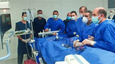 وكيل وزارة الصحة بالسويس يتابع سير العمل بوحدة القسطرة