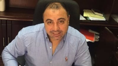 محمد عمارة يهاجم قرارات الاهلى