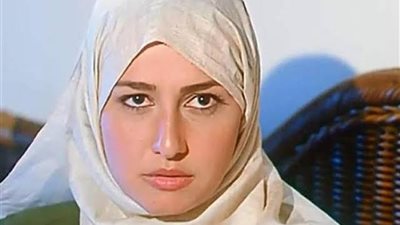 حلا شيحه تنعى شقيقة زوجها بكلمات مؤثرة