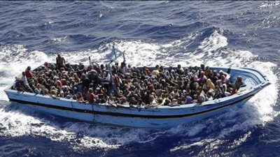 السلطات الفرنسية تنقذ 272 مهاجرا غير شرعيا في بحر المانش