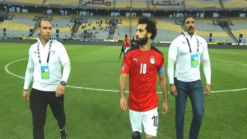 محمد صلاح فى حراسة