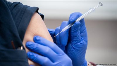 مستشار الرئيس للصحة يكشف تفاصيل تطعيم الطلاب من سن 15 لـ 18 عامًا ضد كورونا بلقاح 