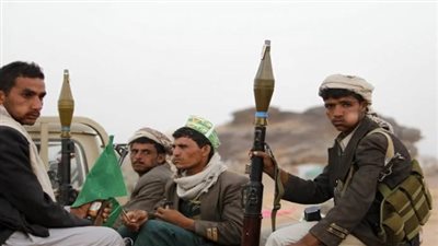 مصدر عسكري يمني: مقتل قيادي حوثي وعدد من مرافقيه غرب تعز