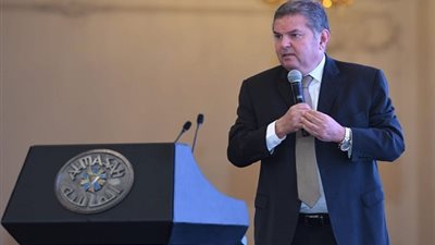 هشام توفيق: فتح ١٦ مركزاً خارجياً لتسويق المتتجات المصرية قبل متصف ٢٠٢٢