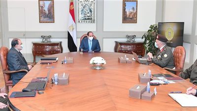 الرئيس السيسي يوجه بتطبيق أرقي التصميمات الهندسية وتوسعة كافة مداخل العاصمة الإدارية الجديدة