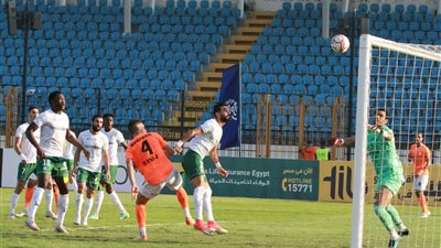 أحمد عوض يسجل هدف فاركو الأول فى شباك الإتحاد السكندرى