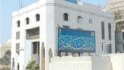 تزوير شهادات تلقي لقاح كورونا.. حرام شرعا