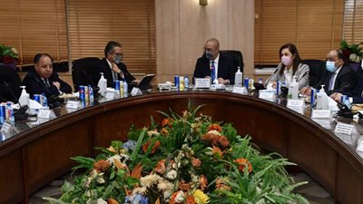 الجزار يوجه بتشكيل لجنة لدراسة ضوابط عمل هيئة التنمية السياحية