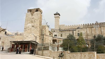 الخارجية الأردنية تدين اقتحام الحرم الإبراهيمي بالضفة الغربية