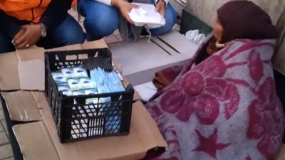 التضامن: فرق التدخل السريع تتعامل مع 96 حالة للأطفال وكبار وأسر بلا مأوى