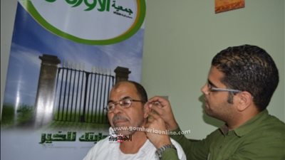 الأورمان تقدم أجهزة تعويضية وسماعات طبية لغير القادرين بالأقصر
