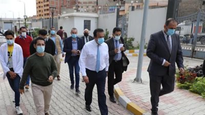 عبد الغفار يتفقد مستشفى العجمي التخصصي ويشيد بمستوى الأداء