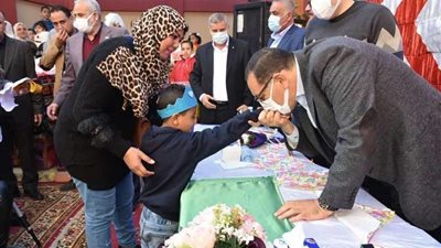 محافظ الشرقية يزور روضة طارق علام لذوي الهمم بقرية الغار بمركز الزقازيق